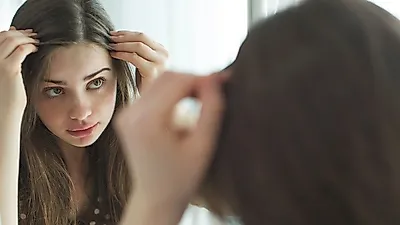 흰머리 나는 이유? 흰머리에 좋은 음식 및 흰머리 감쪽같이 커버할 새치 머리 염색 추천 TIP