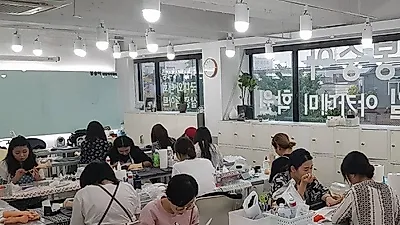 강남네일학원 '봉숭아 네일아카데미' 네일국가자격증 코스로 합격부터 취업까지 가능