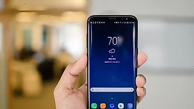 모모폰, 삼성 갤럭시S8 2만원대 가격할인 LG V30,G7씽큐 무료 맞대응 돌입