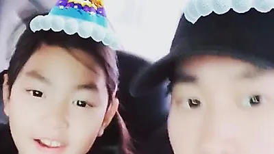 '에픽하이' 우산 작곡 타블로 딸 하루 근황에 아빠 스웩 빼닮았네, 나이 벌써 13살? 미쓰라진 부인 권다현 나이는?