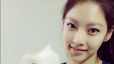 공승연, 애견과 함께 다정한 모습