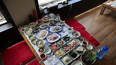 광안리맛집 오륙도횟집, 쫄깃한 방어회, 모듬회에 회리필까지 제공