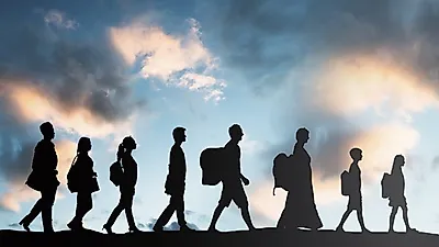 [☞핫키워드] 안젤리나 졸리, 장남 연세대 진학설 잠재운 정우성과의 특급만남 무슨 얘기 오갔나?