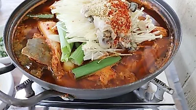 푸짐한 꽃게요리 전문점 안면도 맛집 '꽃지꽃게집'