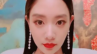 클라라, 최대 분양가 수백억 원! 이렇게 부자였나? 외부인 출입 통제되는 다른 세계 불편한 시선들도…