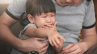 아이가 짜증을 낼 때, 감정적 지능을 높일 기회로 삼아라!
