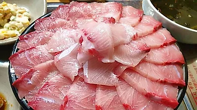 고소한 맛과 다양한 효능을 모두?…제철 다가온  방어