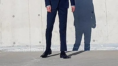 [스타☆톡] '이리와 안아줘' 장기용, 모델 출신다운 '죽이는 수트핏'