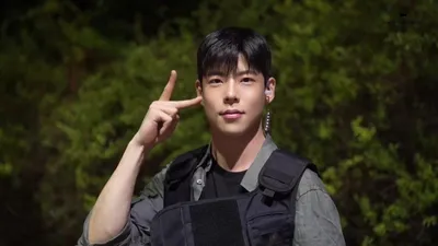 Choi Woo-seong reveals behind-the-scenes of final filming for 'A Bona Fide Killer's' Beom Sung-hoon