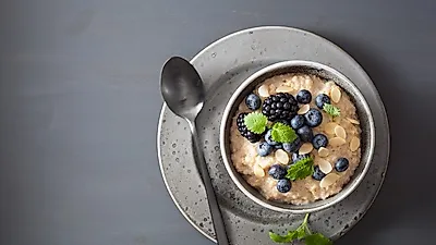 [연예인 다이어트 식단] 체중감량에 효과적인 레몬밤, 효능과 부작용, 먹는 법 알고 섭취해야