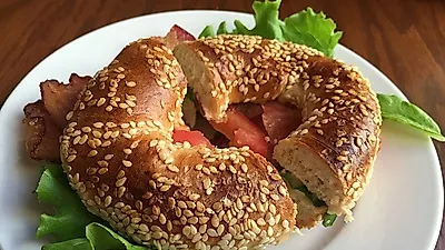 베이글 샌드위치로 바쁜 아침 간단하게 아침식사 해결하세요!…베이글 맛있게 먹는 법