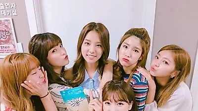 살림남2 여신짤도 생성한 라붐 '율희' "연예계 활동 뜻 없어" 은퇴··· 라붐의 전설? 최민환과 혼전임신 결혼