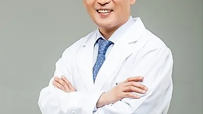 눈밑지방재배치로 동안성형 완성?