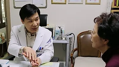 "위염의 원인은 담 독소에 있다"