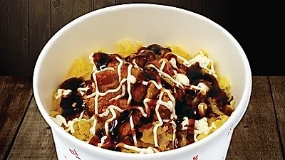 매콤한 '킹콩떡볶이', 바삭치킨마요 신메뉴 출시
