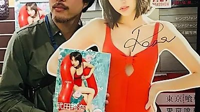 [☞핫키워드] 사진작가 로타, "소아성애 오해 스트레스"..로타 인스타그램 낯뜨거운 19禁 사진 논란