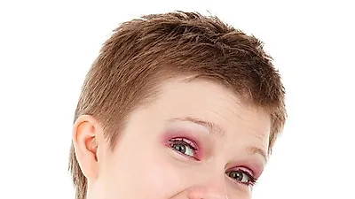 입 냄새·구취 원인과 제거법, 자가진단! 입 냄새 제거제 '프로폴리스 스프레이' 효능 추천까지