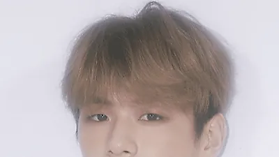 강다니엘 시구 어떨까?..솔로 데뷔 기대감도 '폭발'
