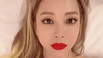 [스타☆톡] 긴머리 헤어스타일 고민? 한예슬 과감한 투톤염색 참고, 나이 38세 뛰어넘는 동안미모 비결
