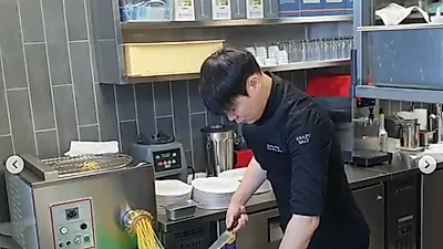 '스타 셰프' 최현석, 전 프로 하차하더니 방송 복귀 신호탄 쏘다?