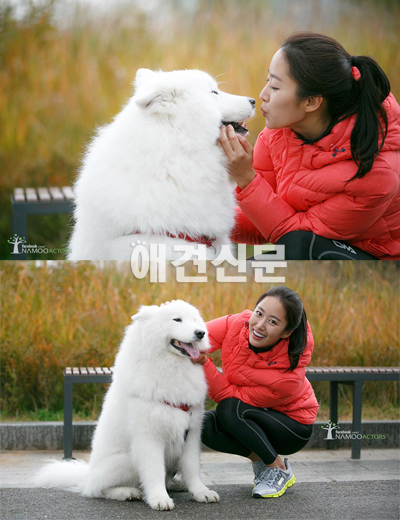 전혜빈, 촬영장서 강아지와 뽀뽀 '부러워'