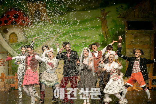 유기견 실화 다룬 뮤지컬 '독스독스', 8월8일부터 공연