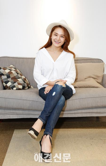 [인터뷰] 앵커 여도은의 스타일리시 라이프 & 반려견 사랑이야기