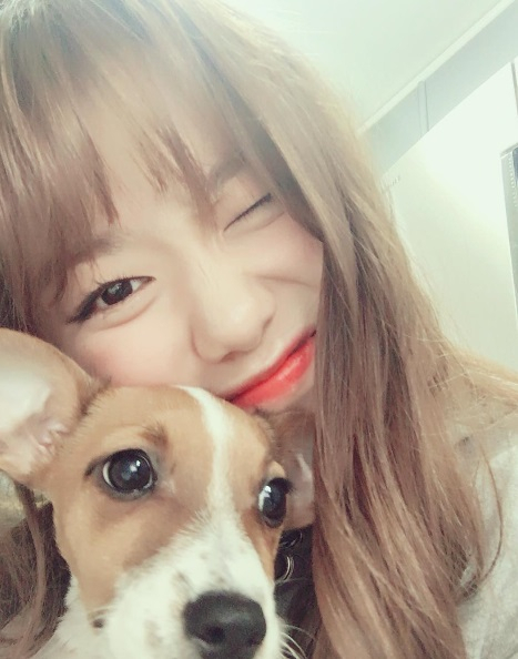 아이오아이 김소혜, 반려견에 폭풍 애정 "사랑만 먹고 크자"