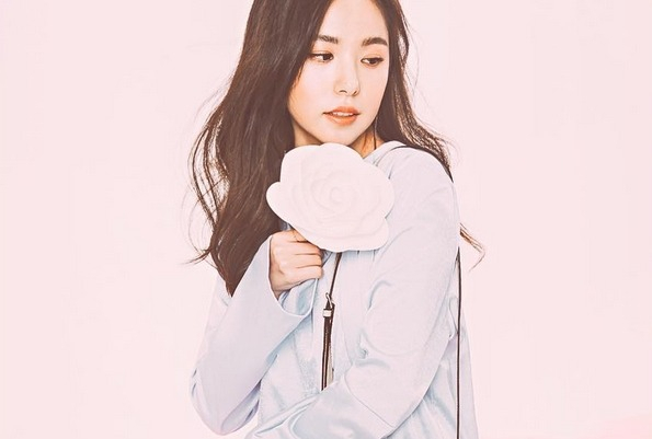 민효린, 반려동물 자주 바꾼다는 논란에 직접 해명