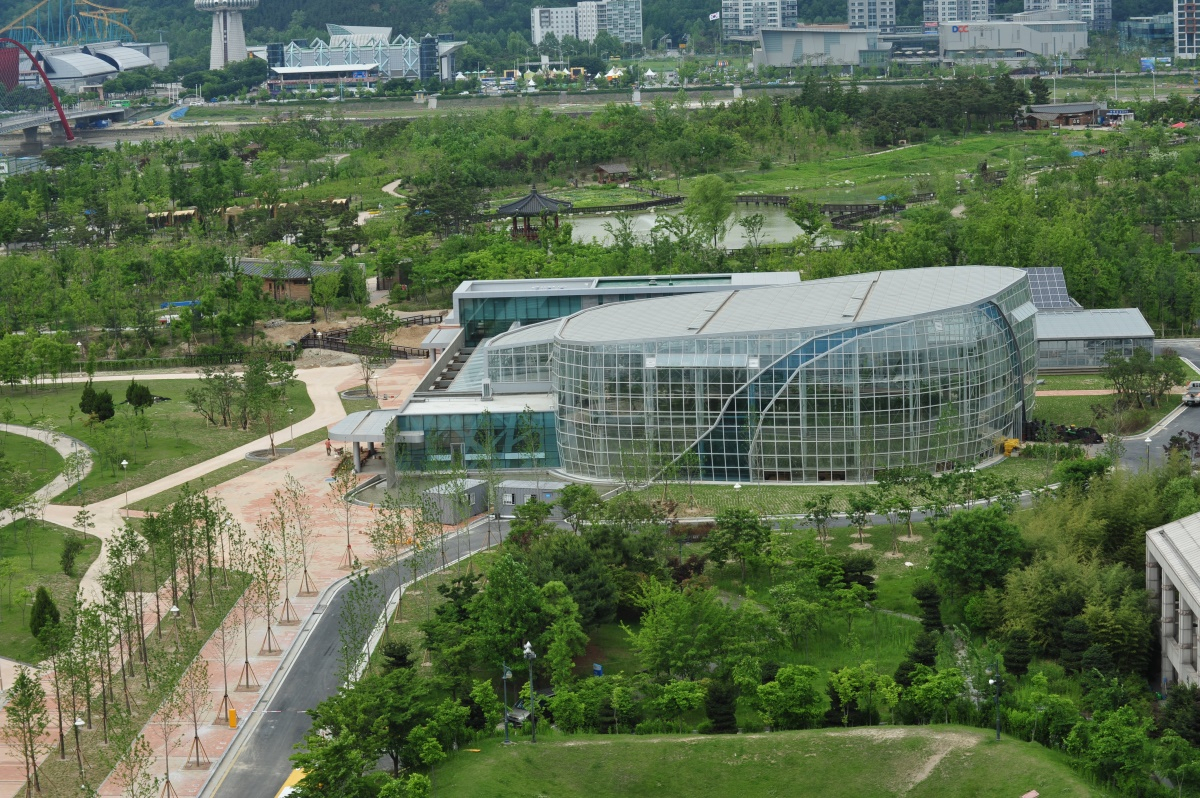 삭막한 겨울, 초록기운을 느낄 수 있는 식물원 3곳