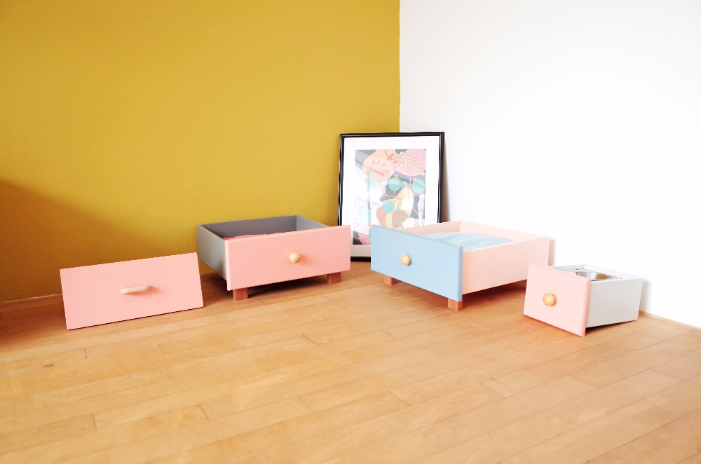 버려지는 가구, 새 단장해 반려동물에게 물려주면 어떨까