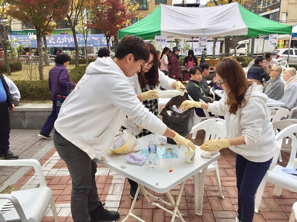 카오리온, 의왕시 '2017 사랑나눔 한마당 대축제'에서 따스함 나눠