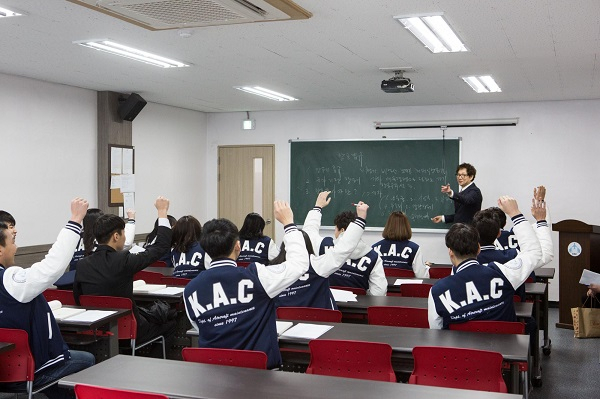 항공정비사 양성 교육기관 한국에어텍항공직업전문학교, 수능 후 입학상담 진행