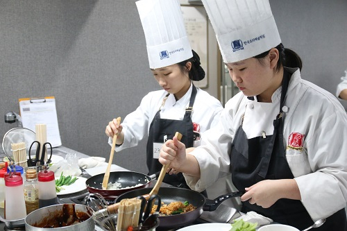 학생전문요리학원 '한국조리예술학원' 국가 조리사 자격증 취득 교육시스템 도입