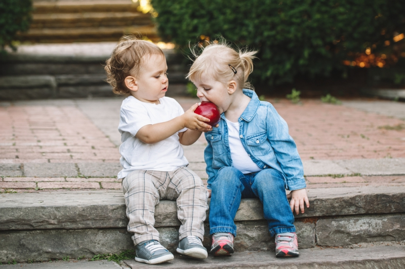 동생이 태어나면 질투심이 생긴다?...우애를 위한 부모의 역할