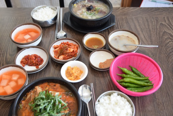 제주 모슬포항 맛집 '미풍해장국 모슬포점', 가파도 청보리축제 맞이 식사제공