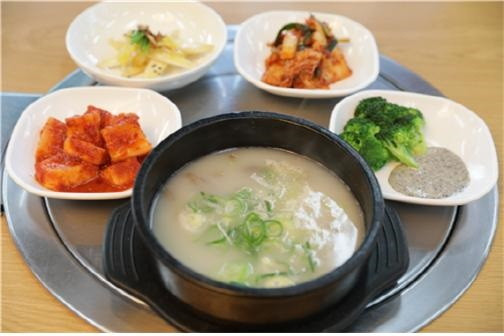 일산서구 덕이동 주민들도 맛집으로 인정한 '우리하누 정육식당' 한우곰탕