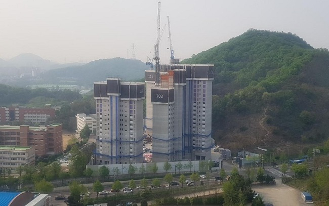 낮아진 분양가에 학군, 역세권, 숲세권까지… '부평 샬레아넬리스' 신규아파트 조성 중