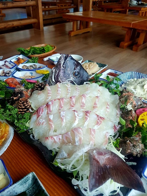서귀포 중문관광단지맛집, 대포동산횟집 "휴애리수국축제와 함께하는 맛집"