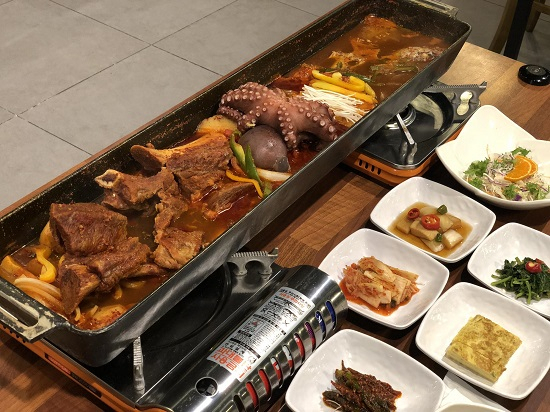 제주도 이색메뉴 갈갈조림 맛집 '착한집'