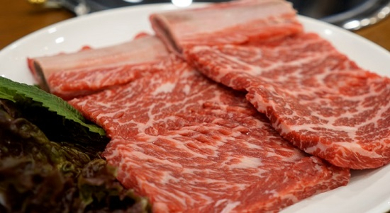 강서구 발산역 맛집 "눈꽃한우" 주차장 넓은 회식장소로 알려져