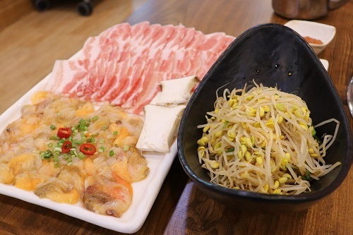 광안리 맛집 제철! 갈매기조개, 부산에서만 맛볼수 있는 갈삼구이...조개와 삽겹살의 조화