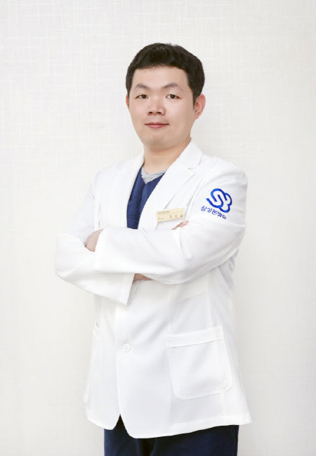 위암 위험 줄여주는 위내시경, 어느 주기로 받아야 하나?