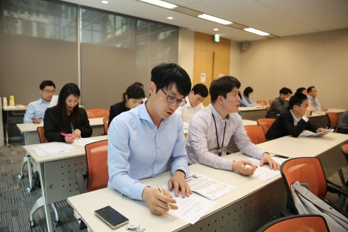 한화건설, 임직원 대상 '일과 후 자기개발 프로그램' 화제