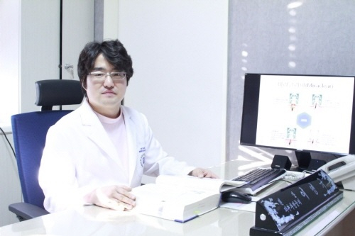 발톱무좀, 피부과전문의의 체계적인 치료 필요