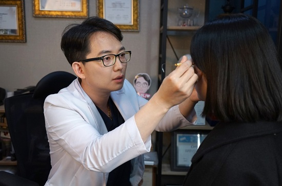 쌍수와 눈매교정, 차이 정확히 알고 진행하는 것이 중요