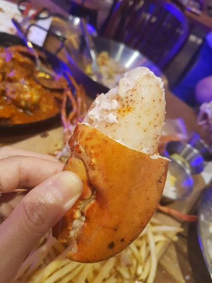데이트코스로 적합한 대구 현대백화점 랍스타 맛집, '빅가이즈크랩'