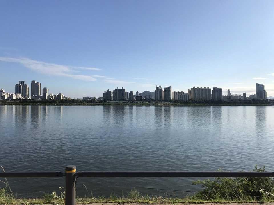 [기상예보] 오늘 및 주말 서울 인천 수원 대전 세종 천안 제주도날씨, "전국 30도 웃도는 불볕더위이어져"…