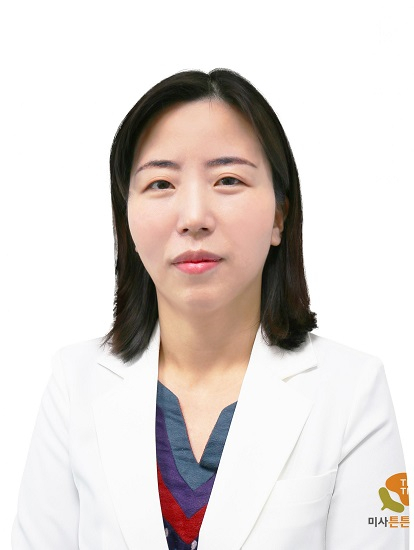 두통 및 어지럼증 지속적이라면 뇌질환 의심, 병원 상담 필요