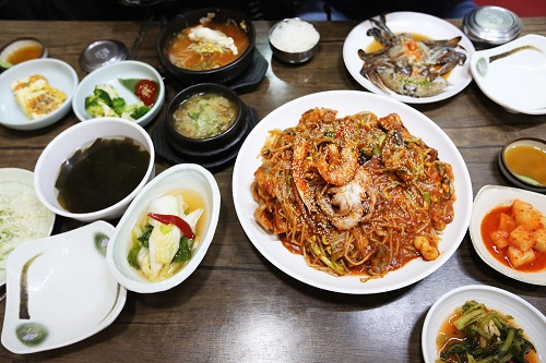 신림동 모임장소. 신림맛집 윤씨네